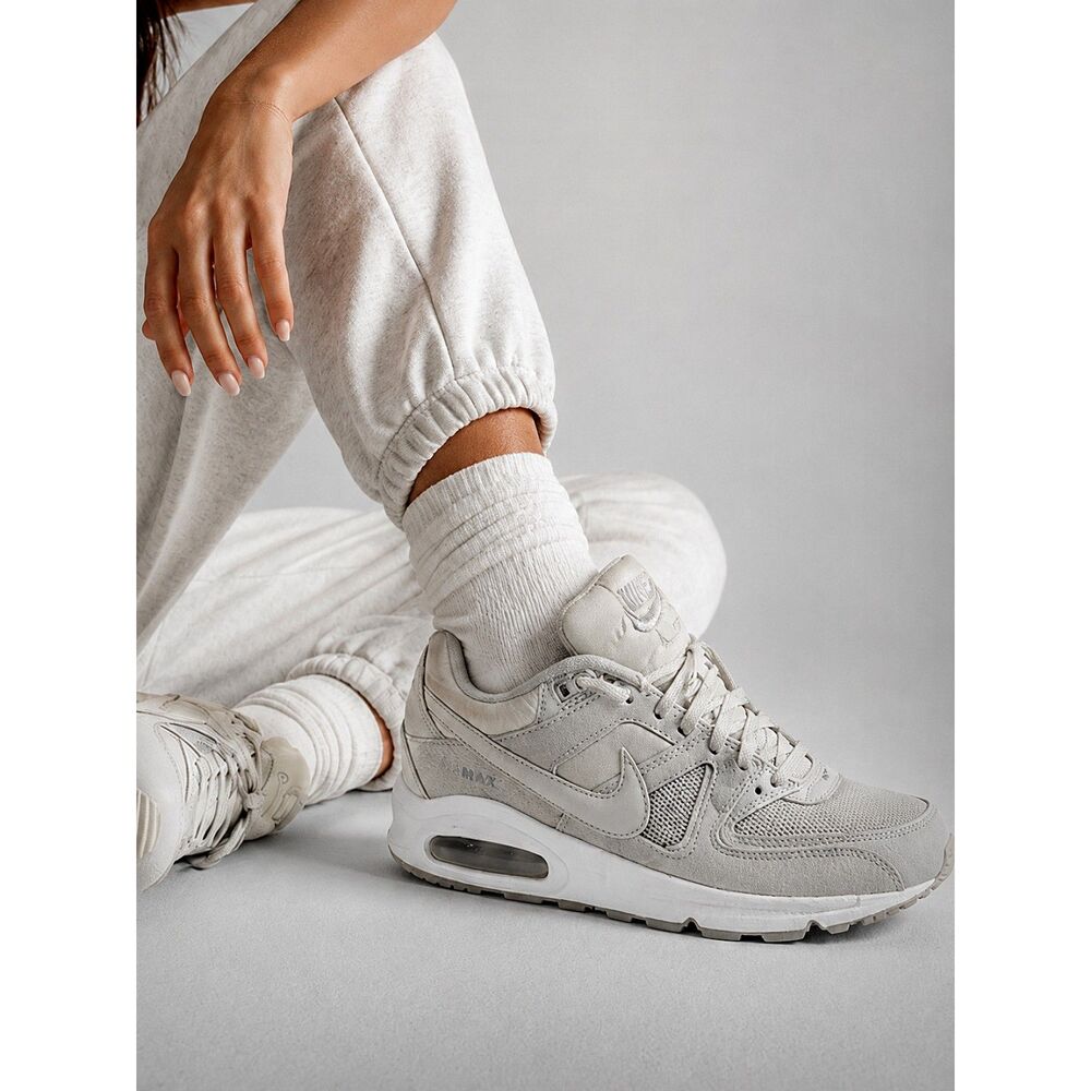 Nike Air Max Command Women’s 7.5 Light Bone White Shoes